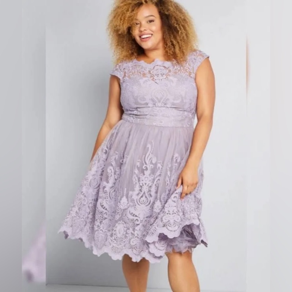 Chi Chi London Curve - Lilac Lace Dress - Size 22 US
